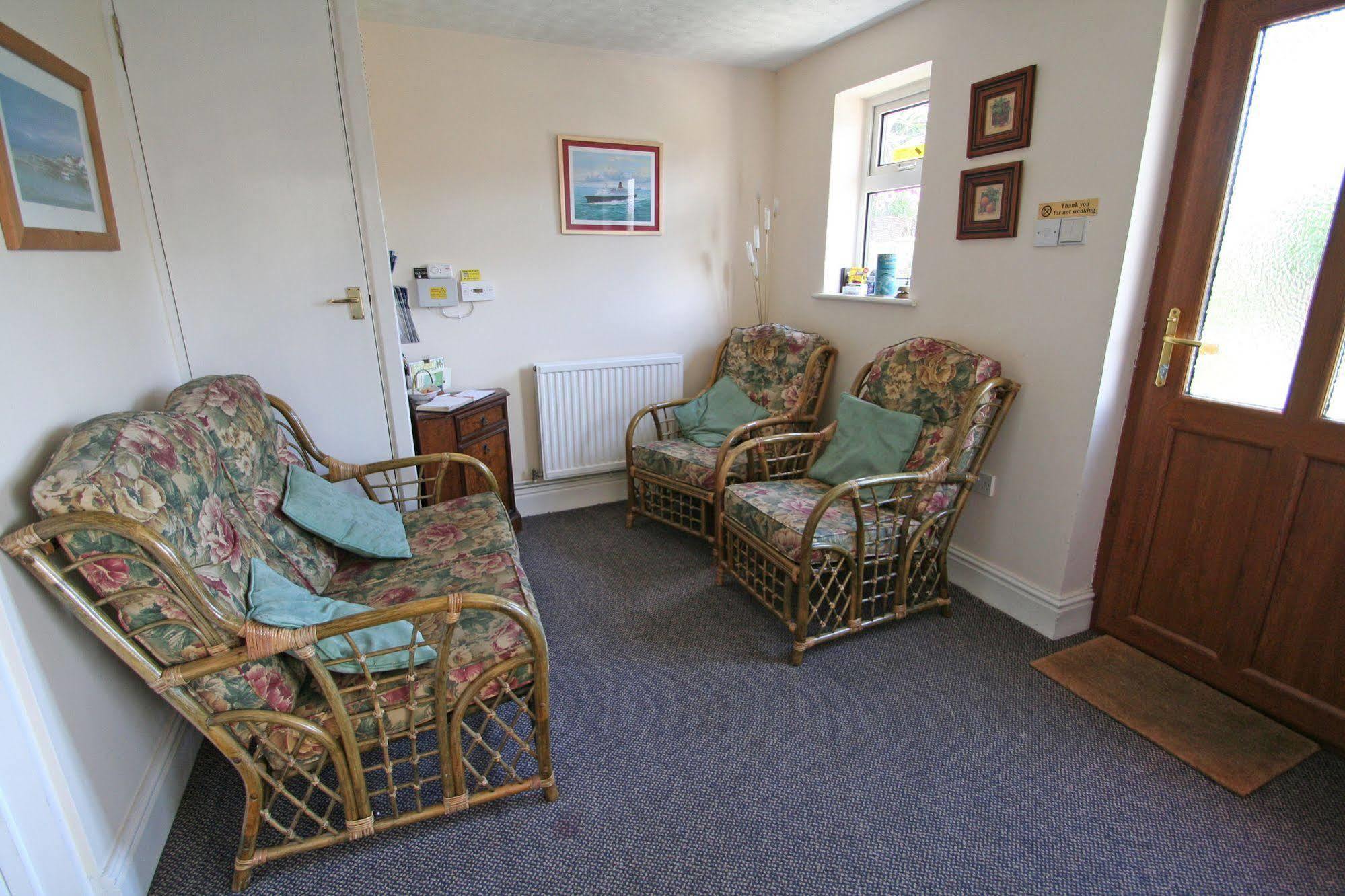 Beech Lodge Guest House New Milton Exterior foto