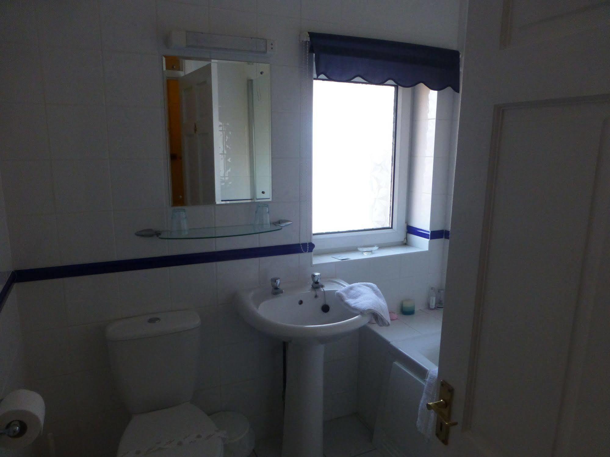 Beech Lodge Guest House New Milton Exterior foto