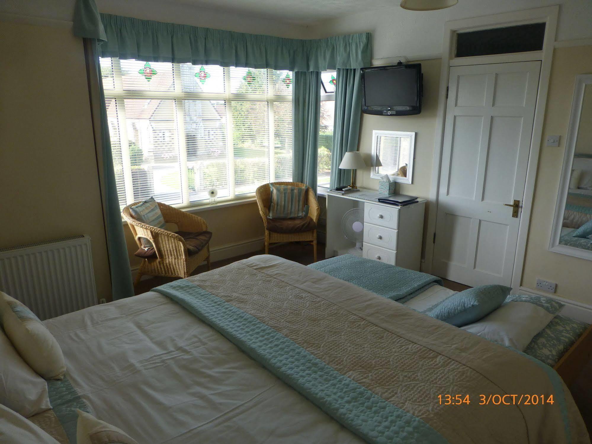 Beech Lodge Guest House New Milton Exterior foto
